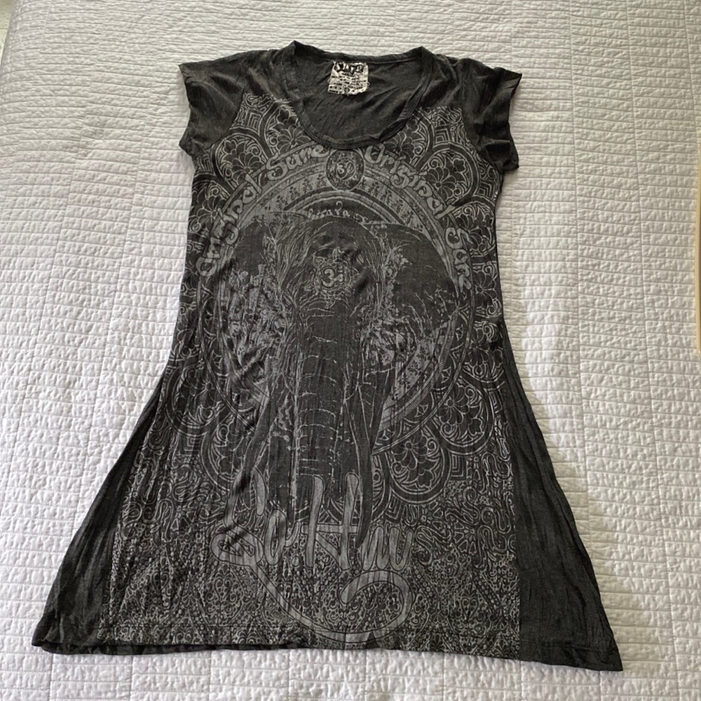 Sanskrit mantra, yoga tunic with elephant.